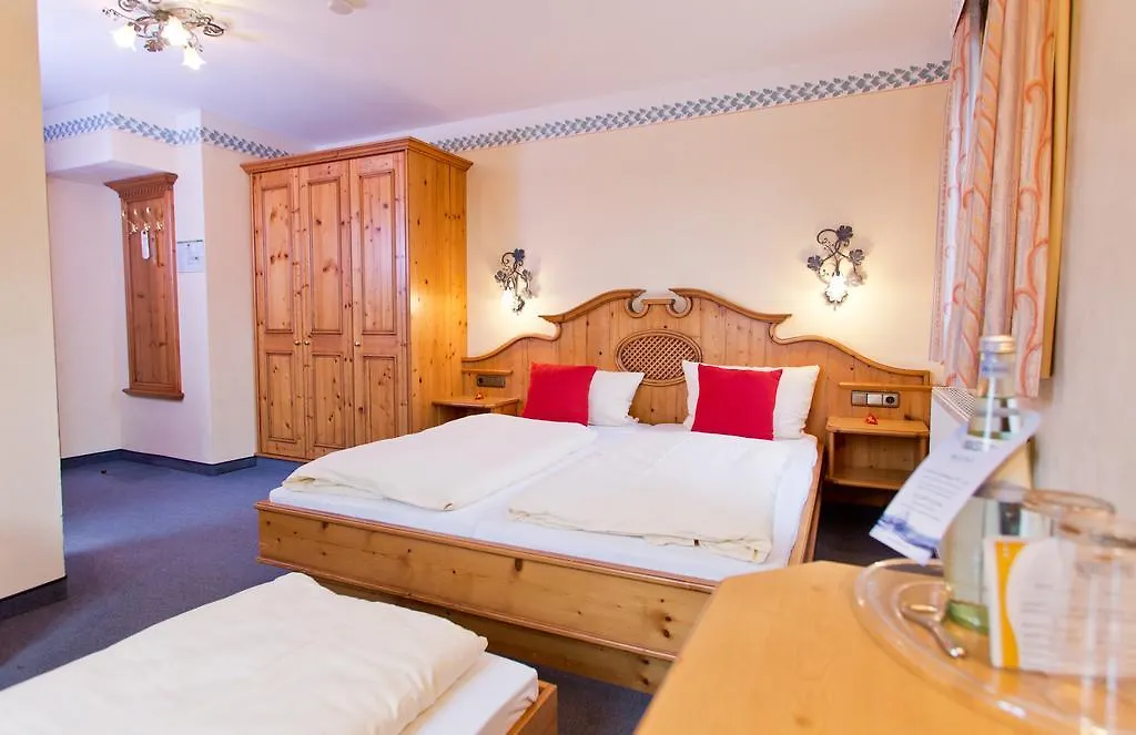 Akzent Hotel Krone Helmstadt