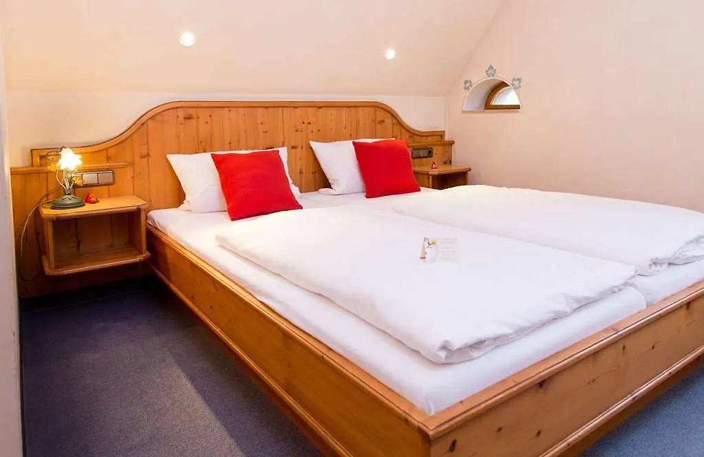 Akzent Hotel Krone Helmstadt