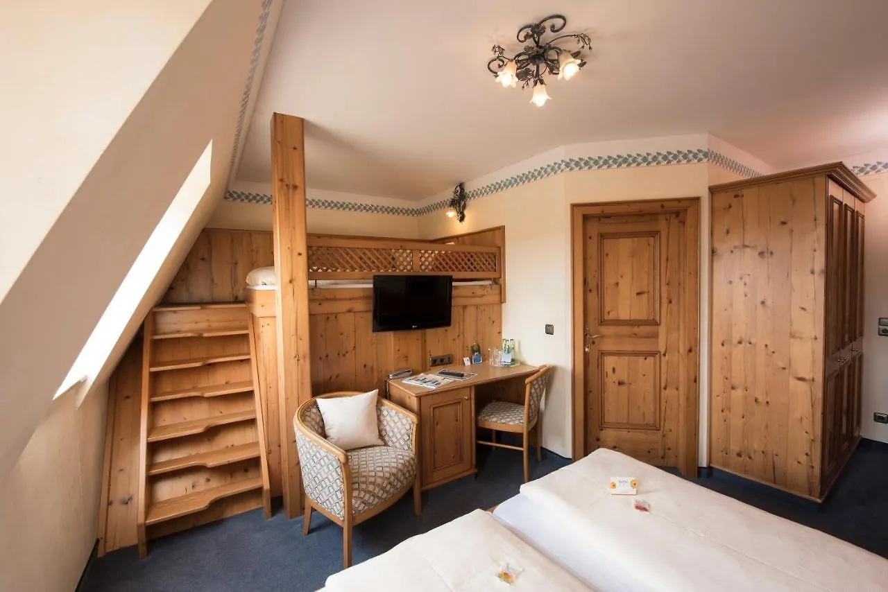 Akzent Hotel Krone Helmstadt